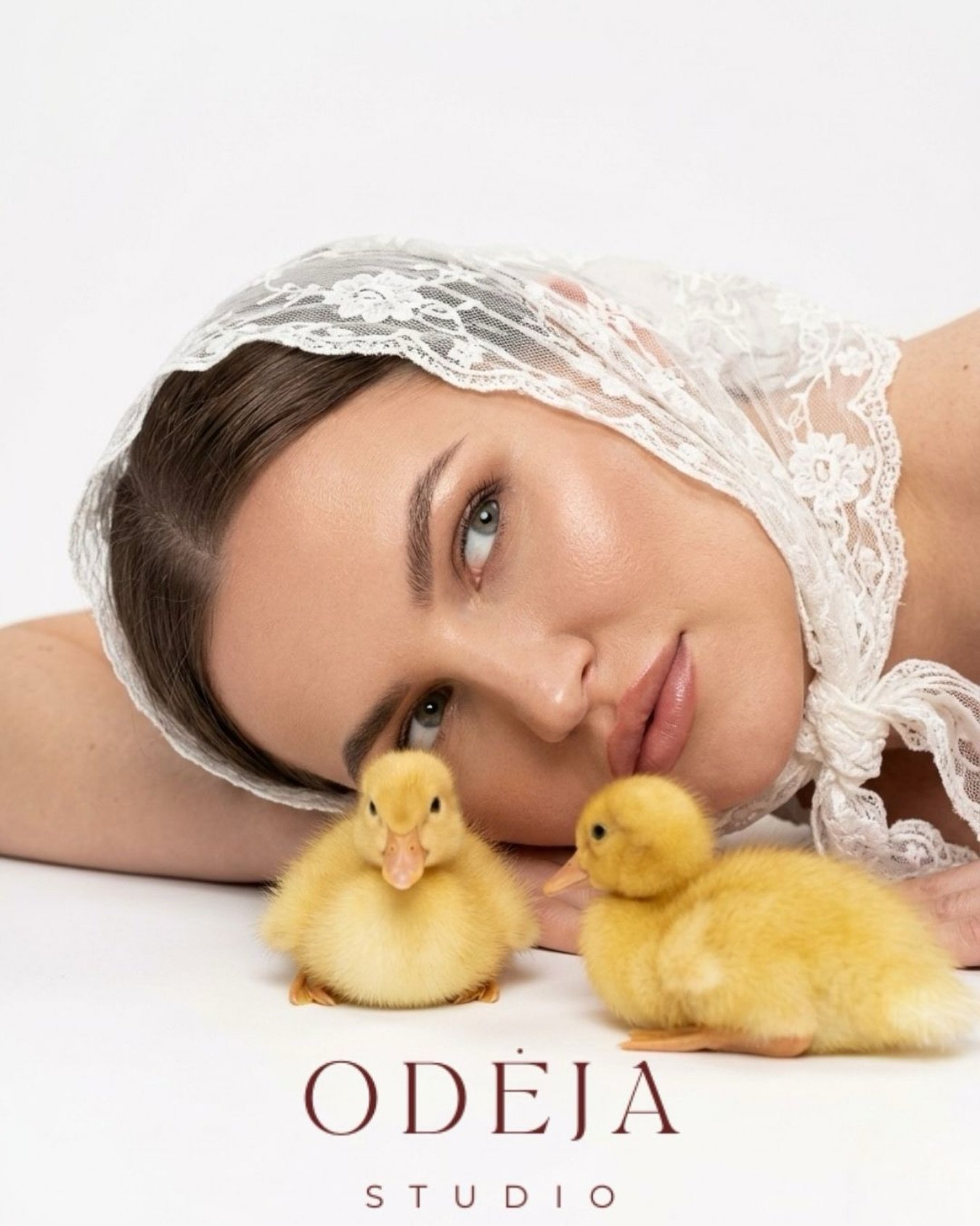 Kai buvau maža, Velykų laukdavau ypatingai — nes žinojau, kad ateis Velykų bobutė su mažomis dovanėlėmis. Man, mažai mergaitei, tai visada reiškė pavasarį ir jaukią šventę. 🤎

Gal todėl ir šiandien Velykos man vis dar yra apie mažus dalykus, kurie sušildo — jaukumą, grožį ir mažas dovanas sau ar mylimiems žmonėms.

Šia proga noriu palikti mažą dovaną ir Jums — su kodu VELYKOS galioja -15% nuolaida visam asortimentui.

https://shop.odejastudio.lt

Akcijos ir nuolaidos nesisumuoja.

Nuolaida galioja iki antradienio 🐣

#nuolaidos #velykos #eshop #dovanos #veidopriežiūra