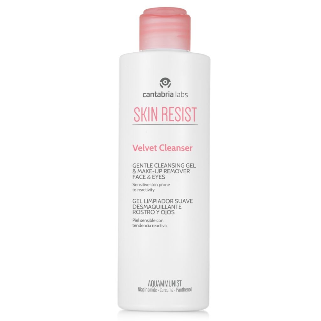 Veido prausiklis - pirmas žingsnis link sveikos odos. 8 SKIN RESIST VELVET VEIDO PRAUSIKLIS, 200 ML